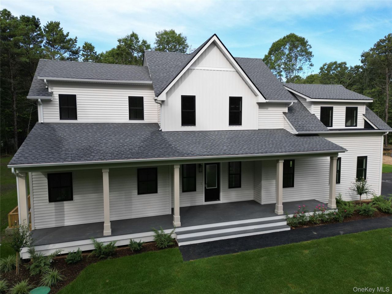 122 Dayton Avenue, Manorville, NY 11949 Main Photo