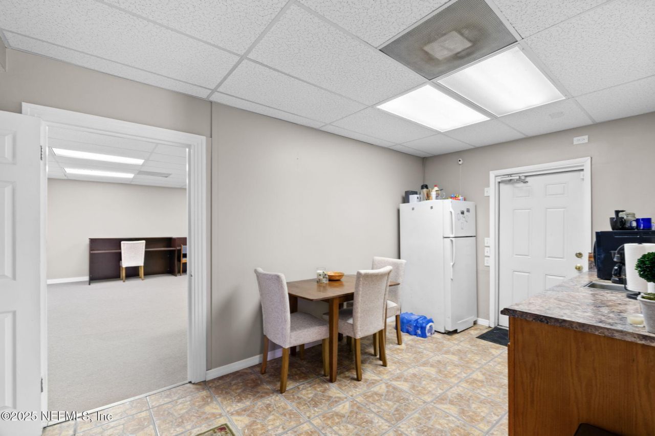 6108 Arlington Road, Jacksonville, FL 32211 Photo