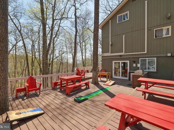 163 CAMBRIDGE COURT, BUSHKILL, PA 18324