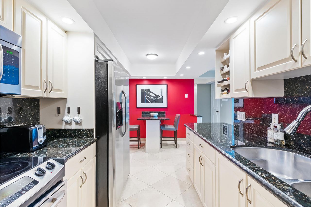 3009 S Ocean Boulevard, Unit P-04, Highland Beach, FL 33487 Photo