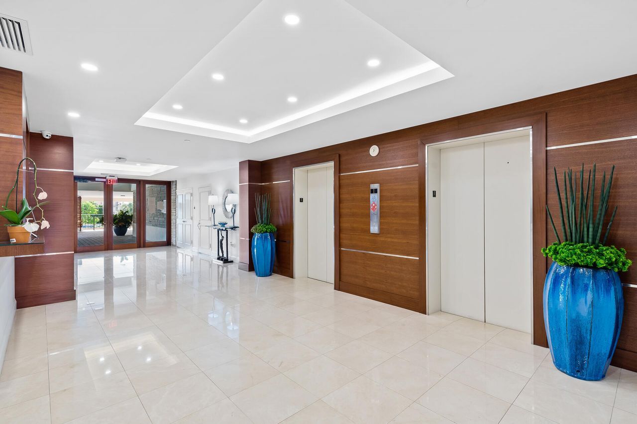 3009 S Ocean Boulevard, Unit P-04, Highland Beach, FL 33487 Photo