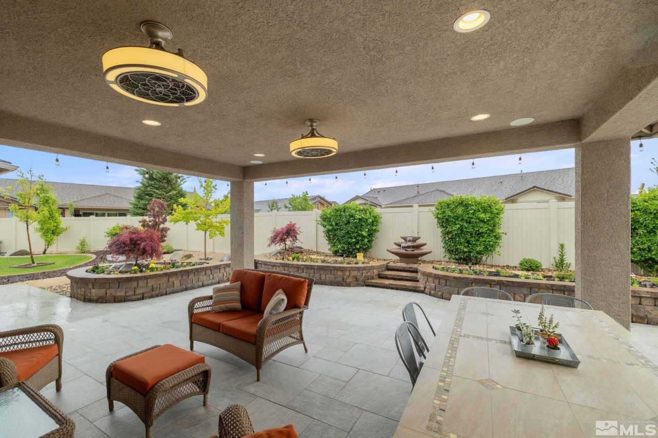 9625 Jessica Court, Reno, NV 89521 Photo