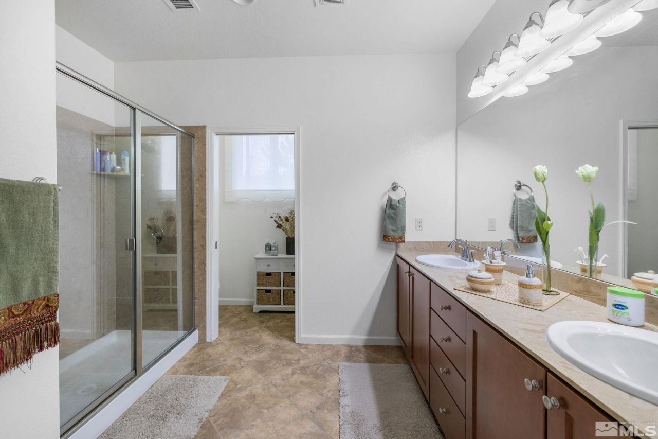 9625 Jessica Court, Reno, NV 89521 Photo