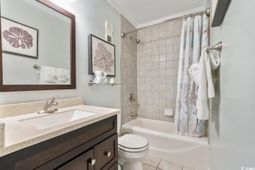 9400 Shore Dr. photo 4