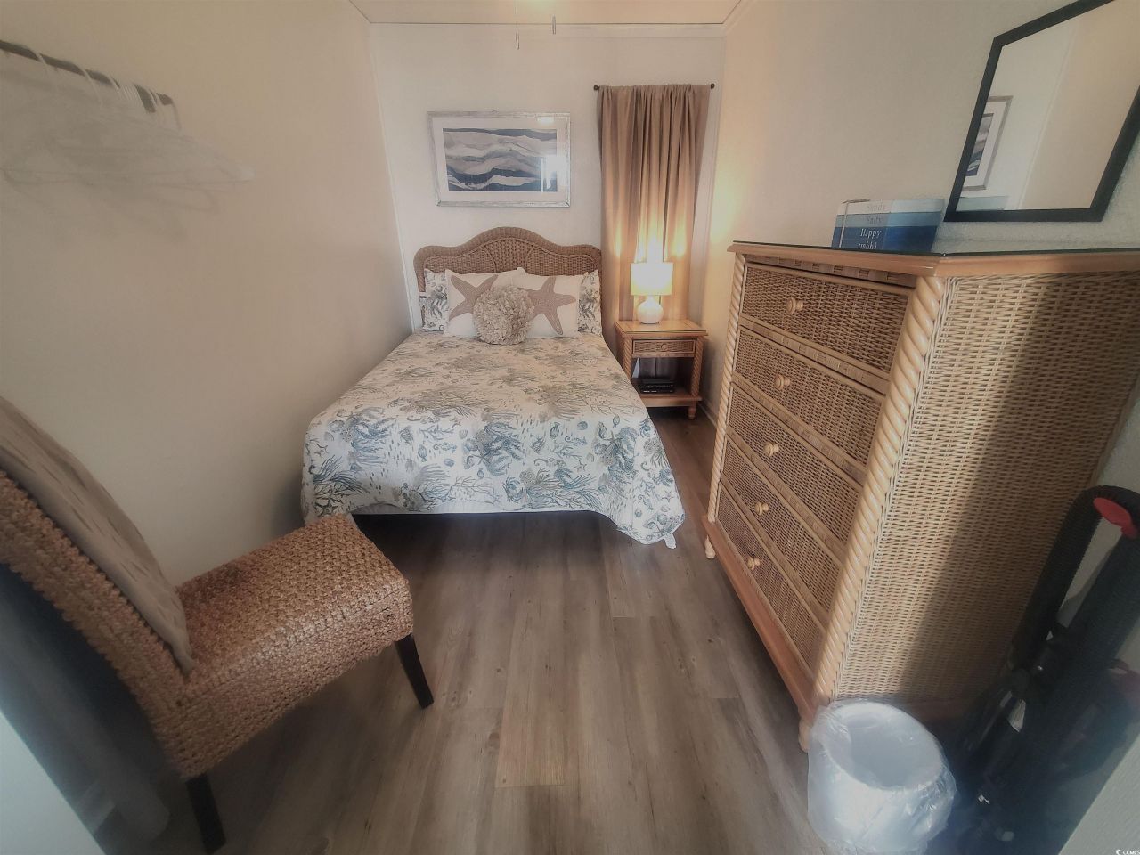 9400 Shore Dr. Photo 8