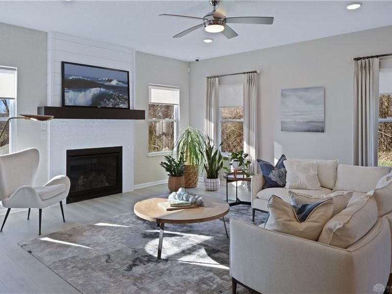 1225 Waterbury Drive, Carlisle, OH 45005 Photo 5