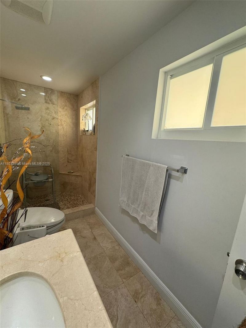 111 SW 24th Ave, Miami, FL 33135 Photo