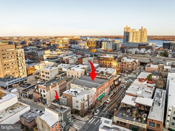 209-15 FAIRMOUNT AVENUE, PHILADELPHIA, PA 19123