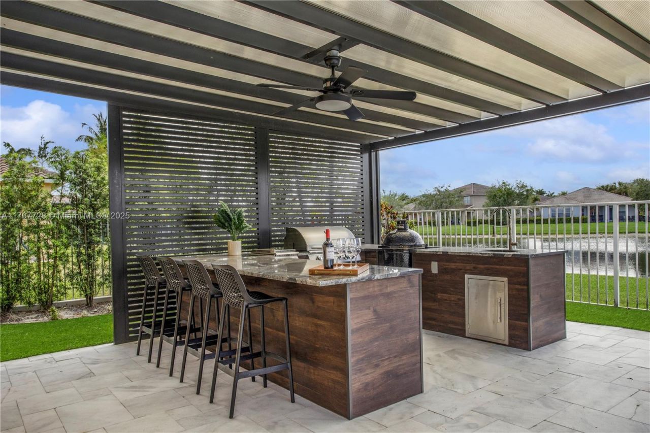 3837 E Coquina Way, Weston, FL 33332 Photo