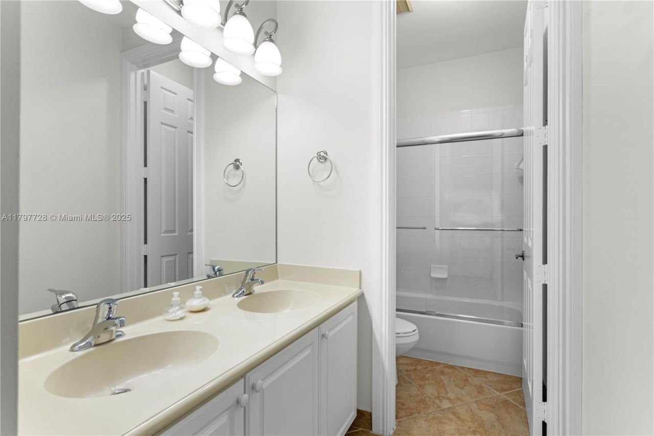 3837 E Coquina Way, Weston, FL 33332 Photo