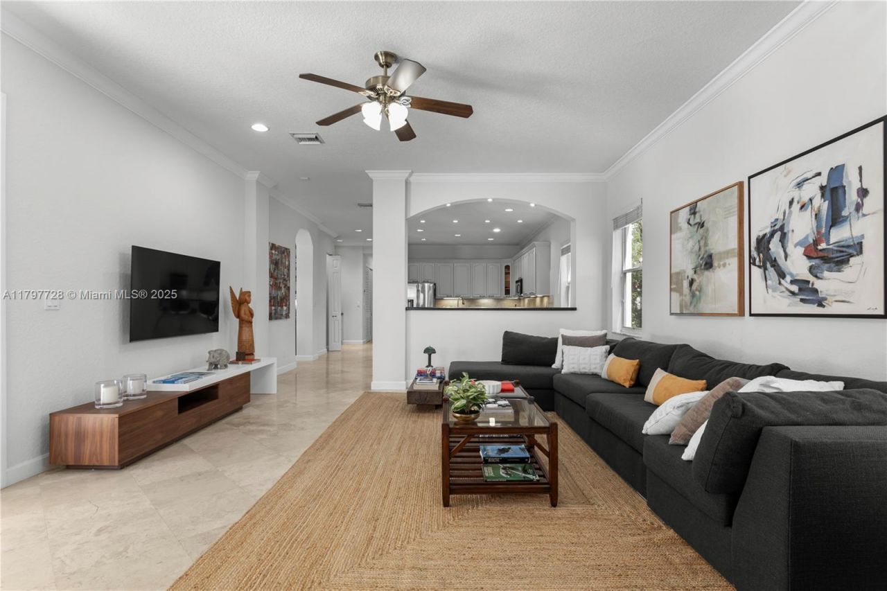 3837 E Coquina Way, Weston, FL 33332 Photo