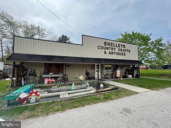 2689 YORK ROAD, GETTYSBURG, PA 17325