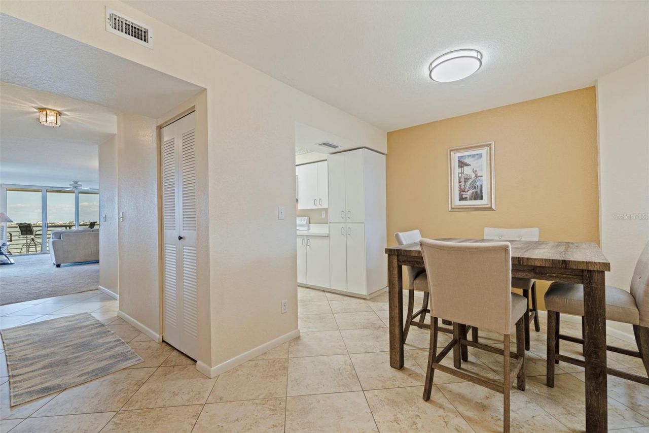 6105 Bahia Del Mar Circle, Unit 683, Saint Petersburg, FL 33715 Photo