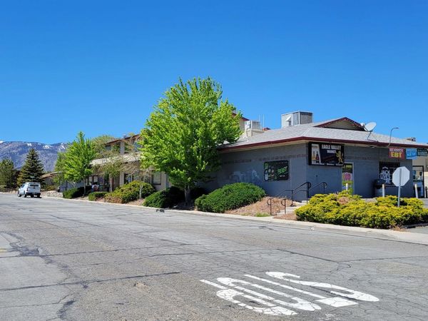 933 woodside Drive, Carson City, NV 89701