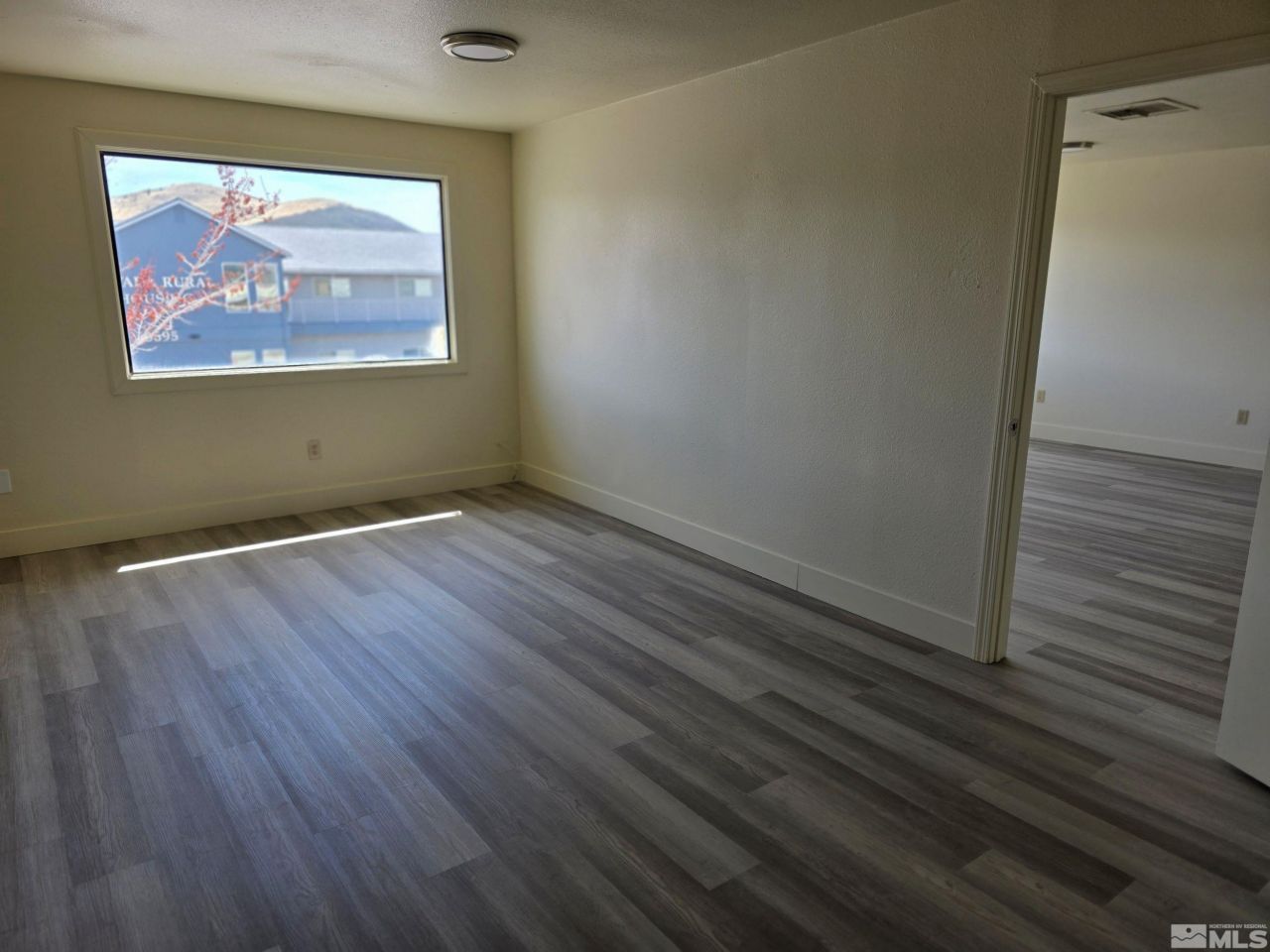 933 Woodside Drive, Carson City, NV 89701 Photo