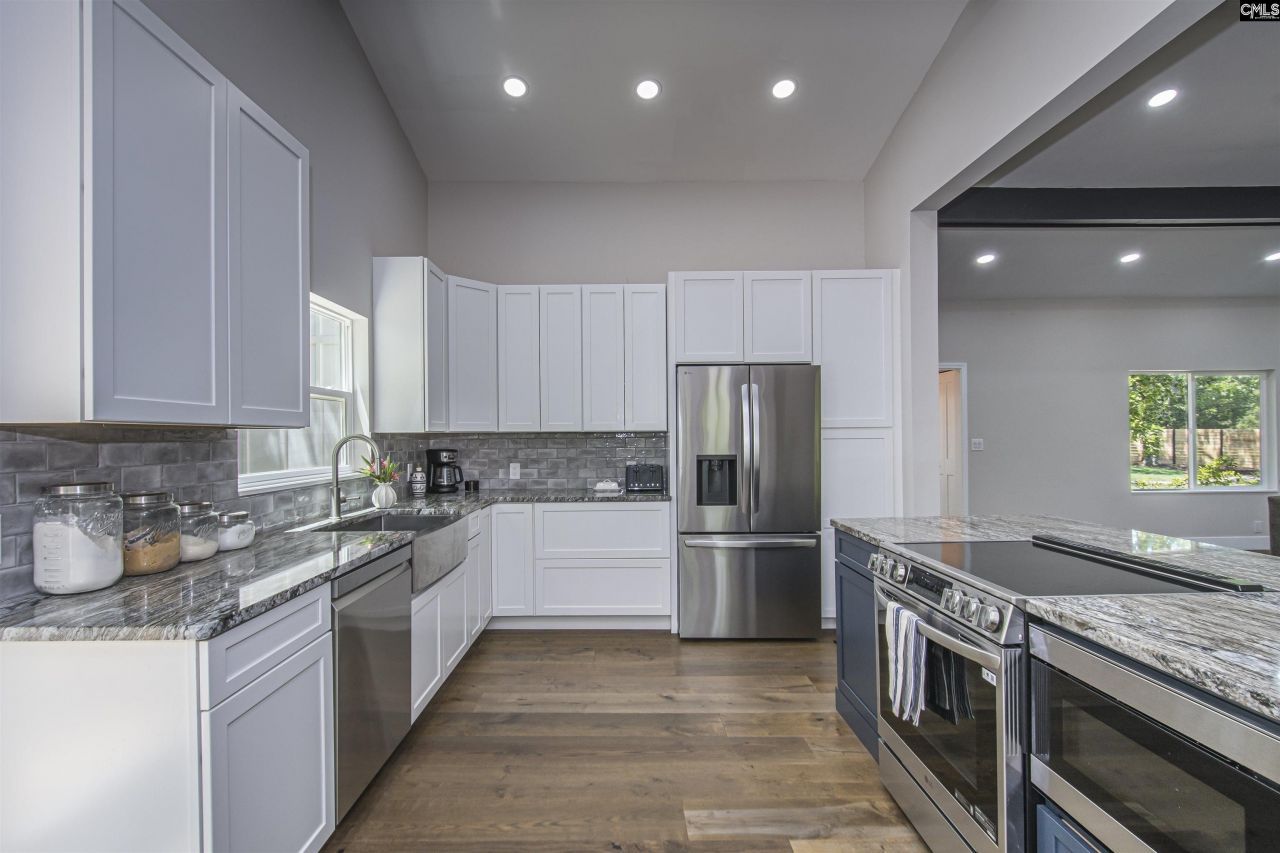 363 Langford Road Photo 11