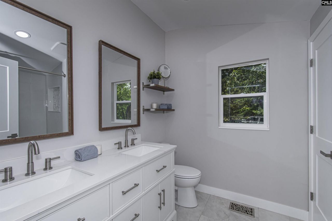 363 Langford Road Photo 20