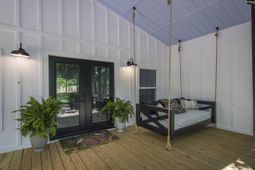 363 Langford Road photo 4