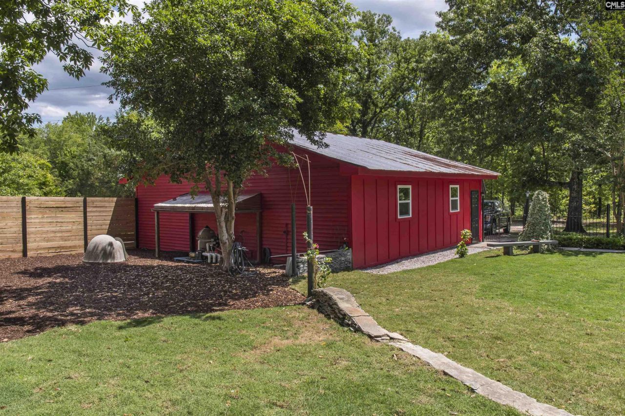 363 Langford Road Photo 42