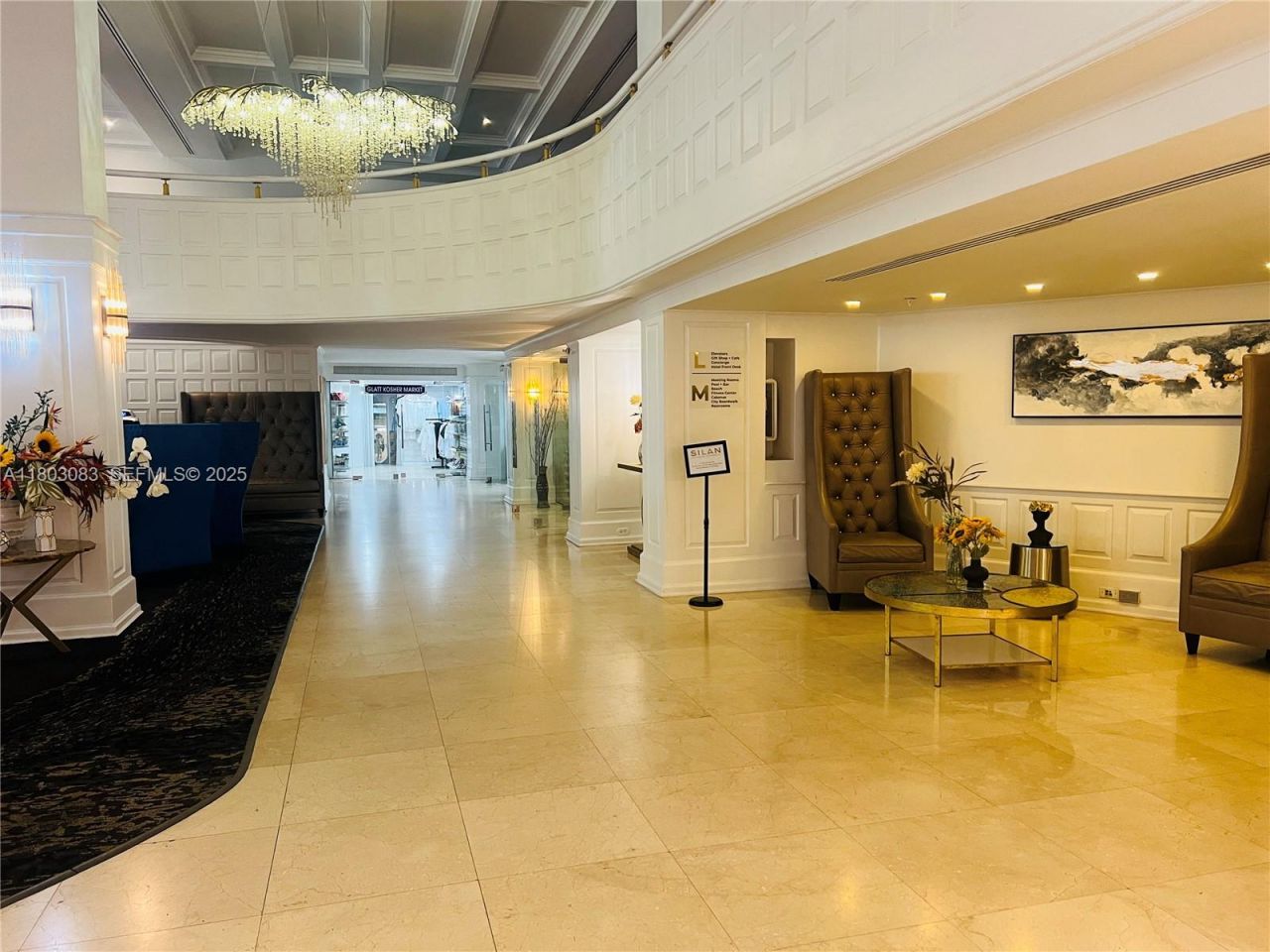 5225 Collins Ave, Unit 914, Miami Beach, FL 33140 Photo