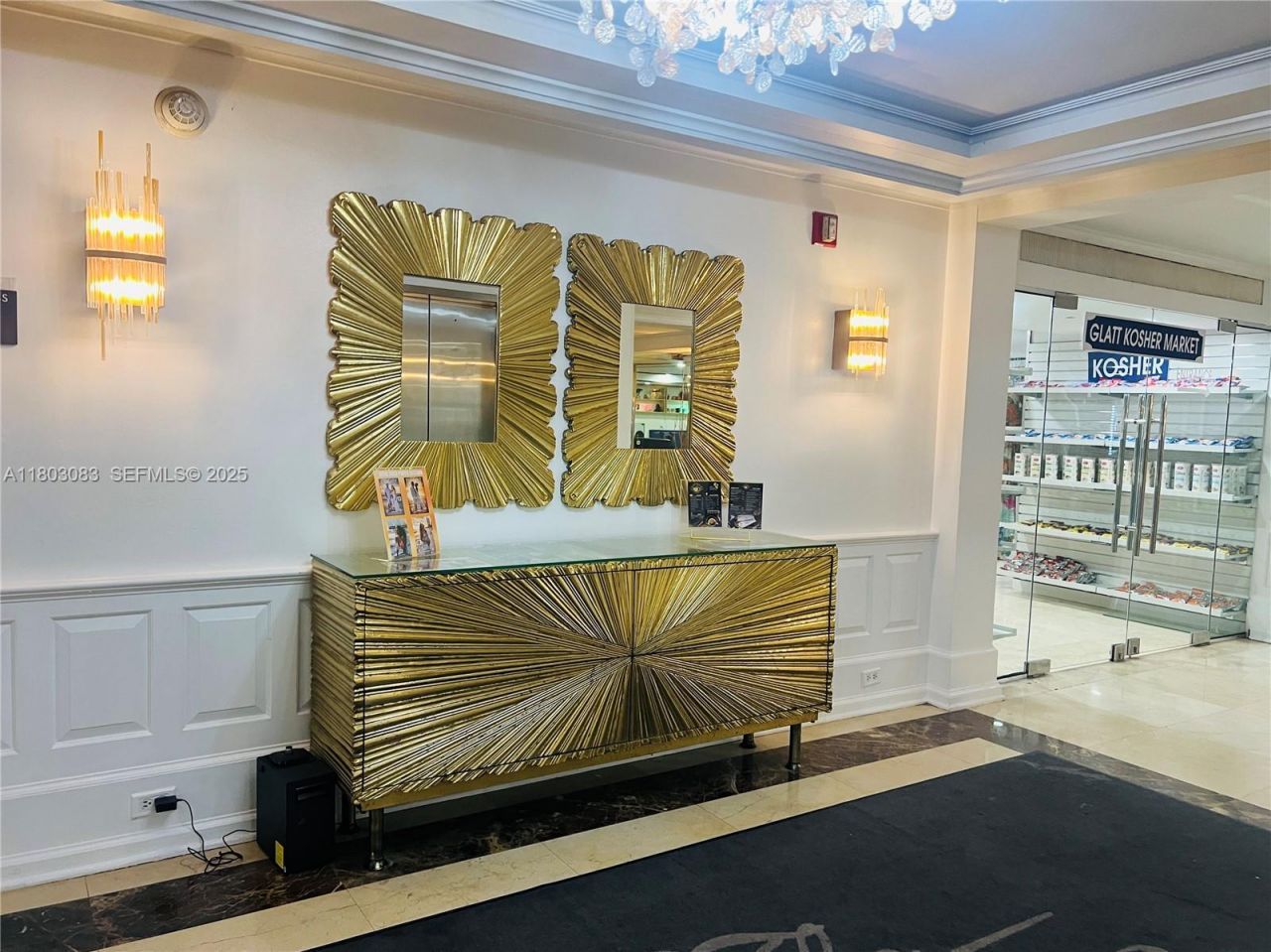 5225 Collins Ave, Unit 914, Miami Beach, FL 33140 Photo