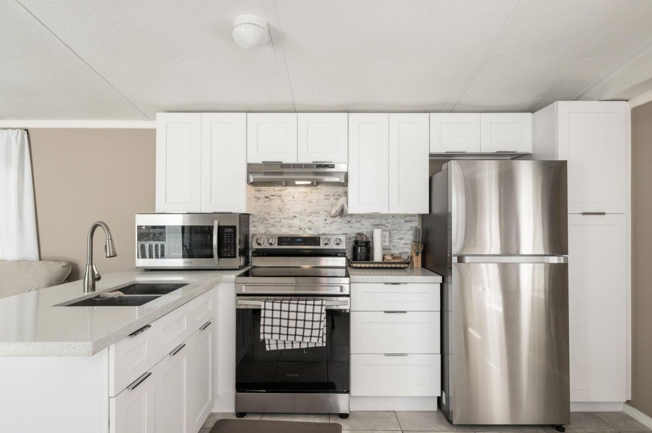 27942 Snapper Lane, Little Torch Key, FL 33042 Photo