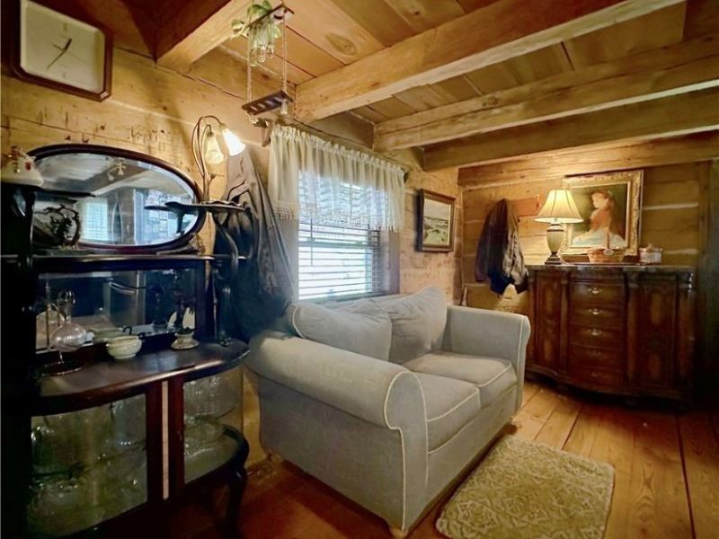 477 Burnt Hill Road, Williamstown, WV 26187 Photo 15