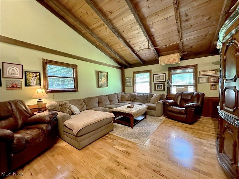 477 Burnt Hill Road, Williamstown, WV 26187 Photo 9