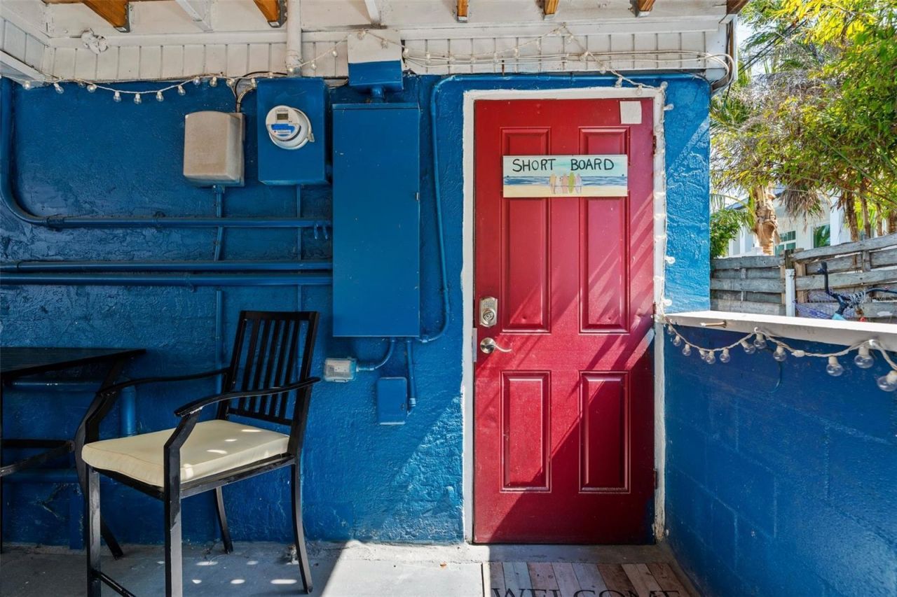 3018 Gulf Drive, Holmes Beach, FL 34217 Photo