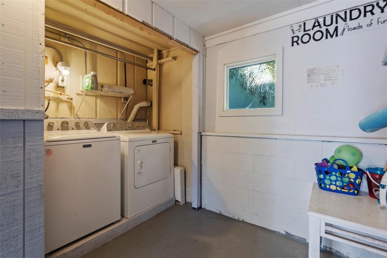 3018 Gulf Drive, Holmes Beach, FL 34217 Photo