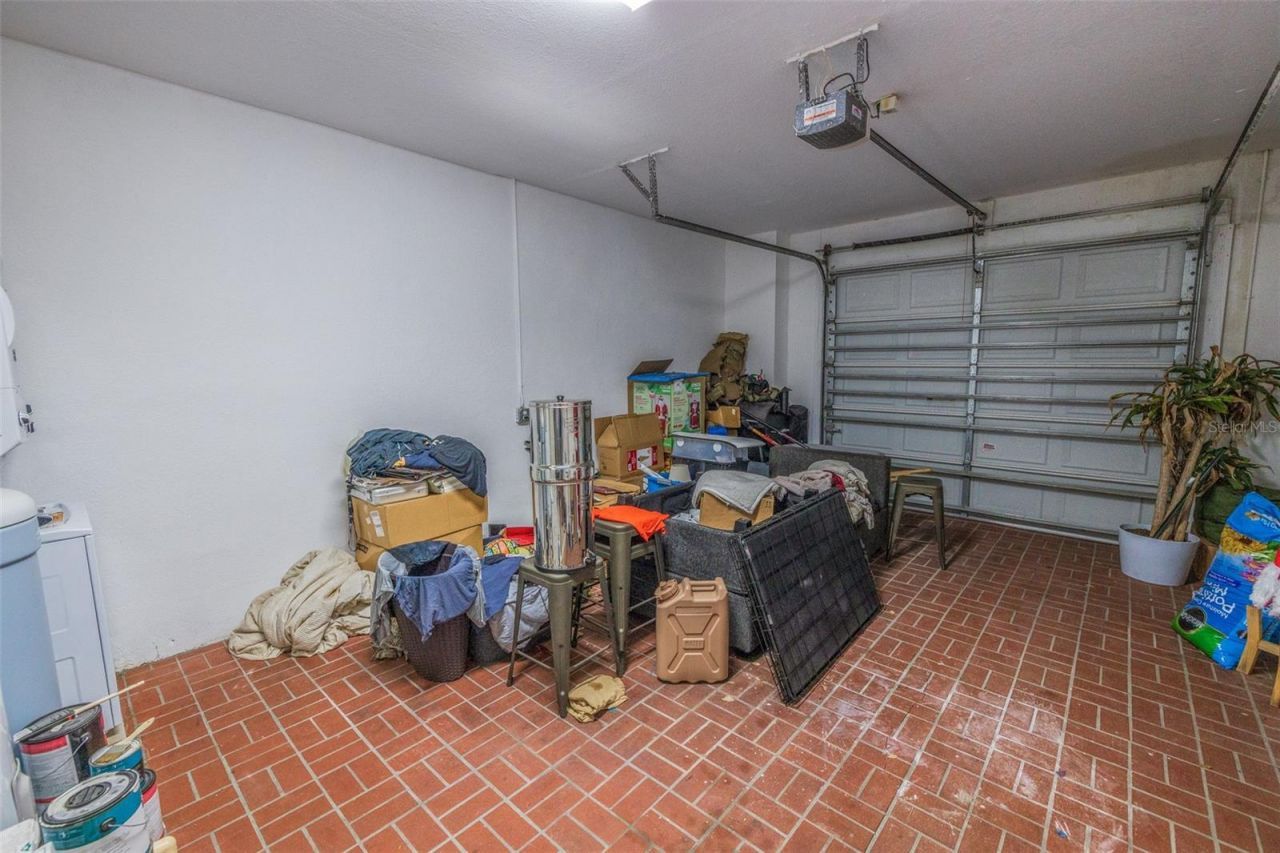 330 Lang Court N, Unit 1, Saint Petersburg, FL 33701 Photo