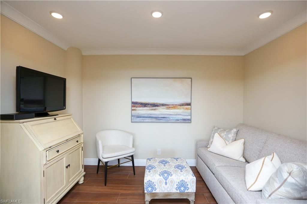 4041 Gulf Shore Blvd N, Unit 305, Naples, FL 34103 Photo