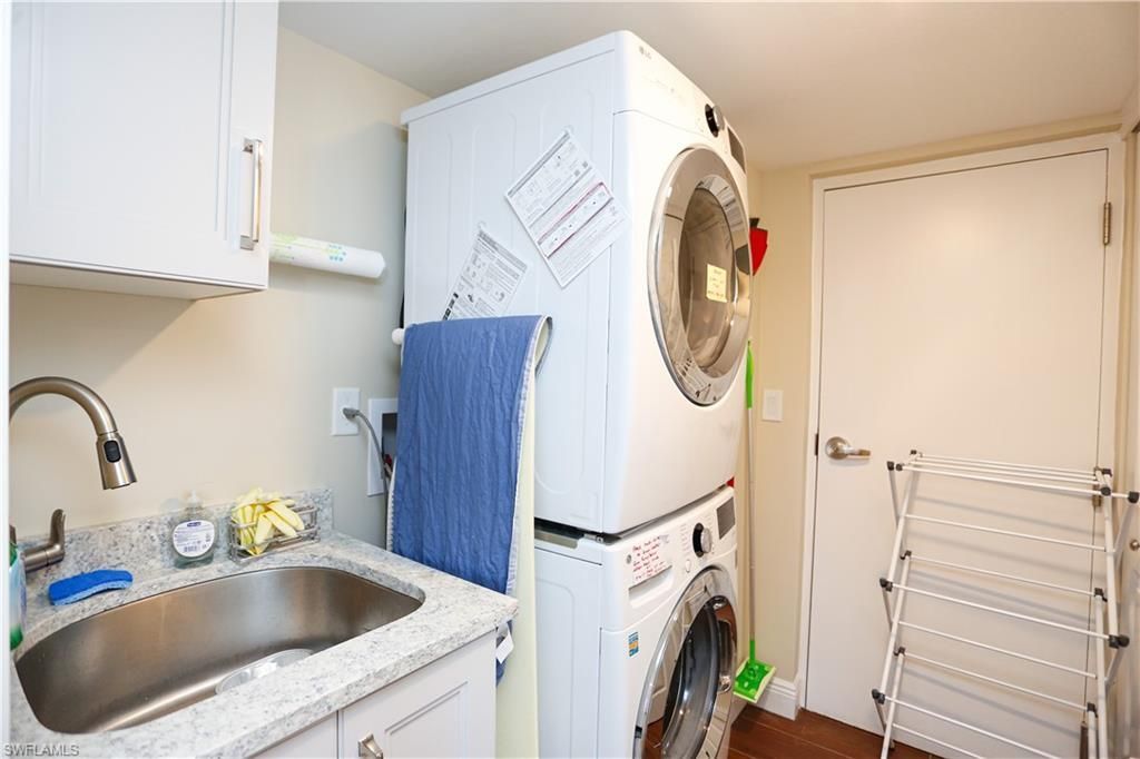 4041 Gulf Shore Blvd N, Unit 305, Naples, FL 34103 Photo