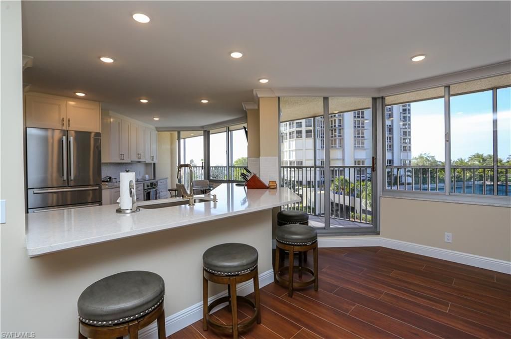 4041 Gulf Shore Blvd N, Unit 305, Naples, FL 34103 Photo