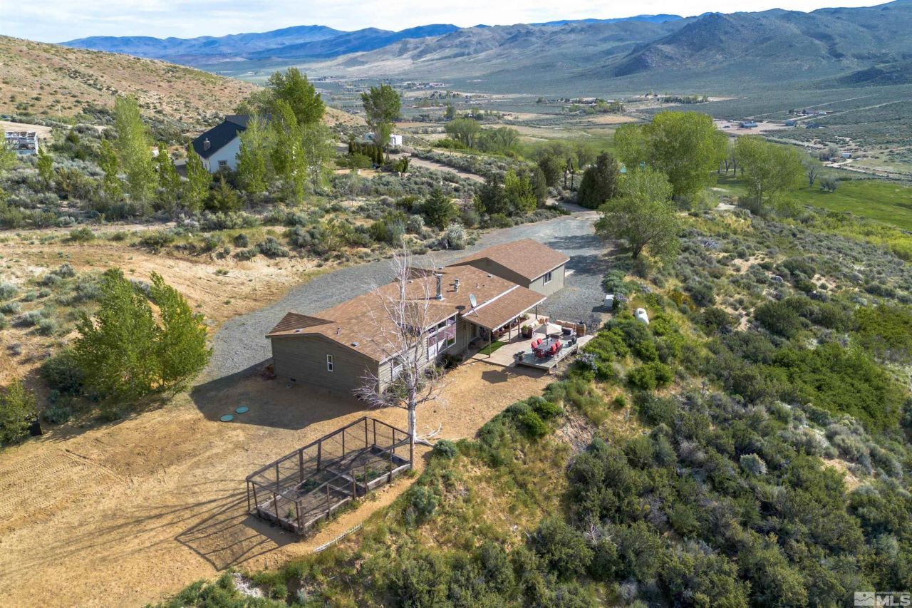 13705 N Red Rock Road, Reno, NV 89508 Photo