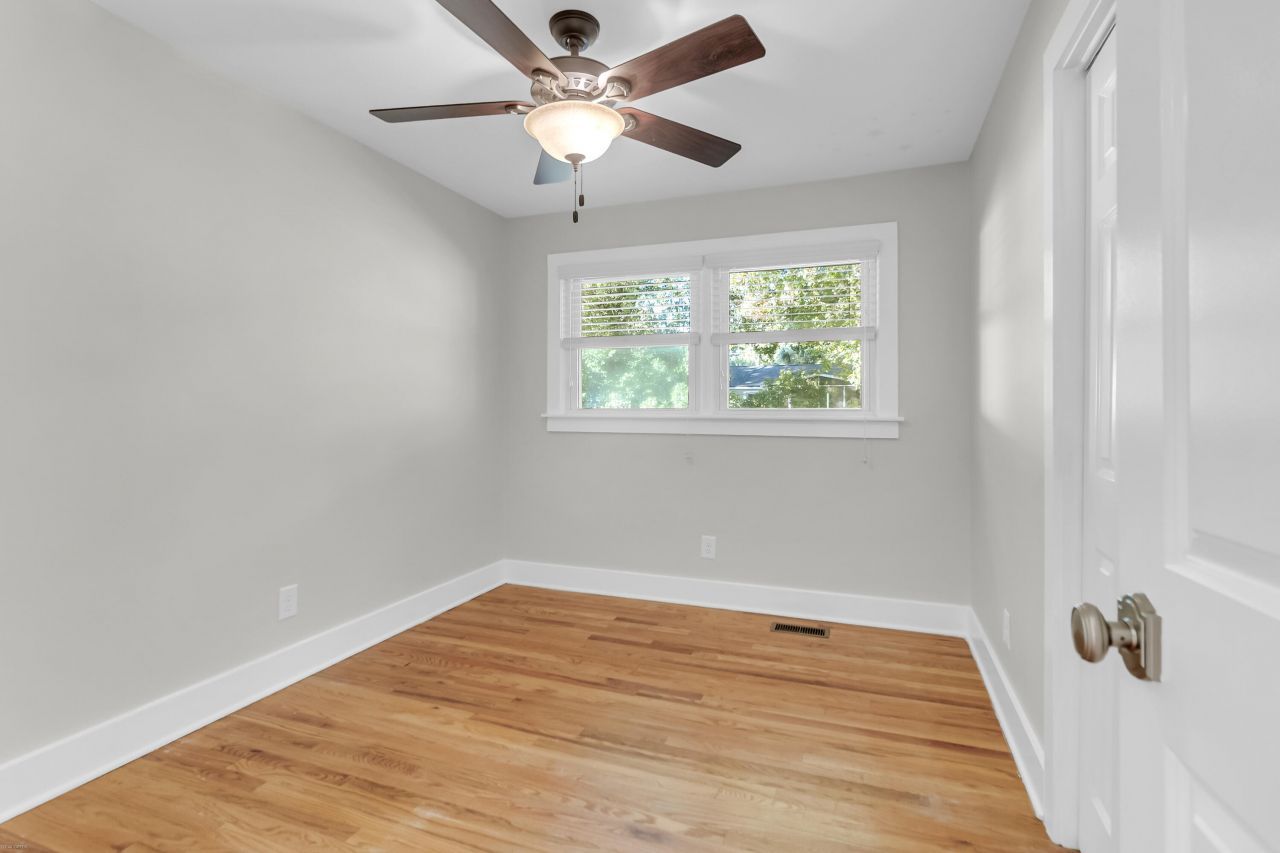 1416 Glencoe Drive Photo 25