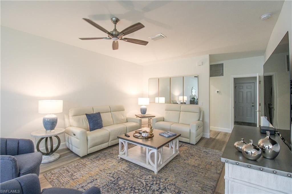 5632 Whisperwood Blvd, Unit 1601, Naples, FL 34110 Photo