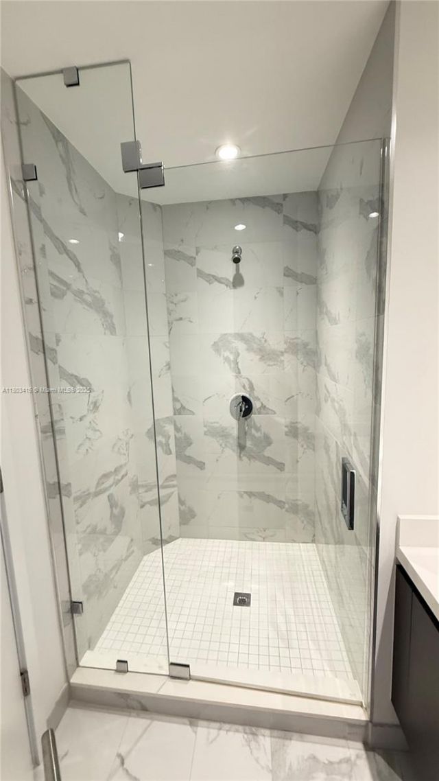 851 NE 1st Ave, Unit 3700, Miami, FL 33132 Photo