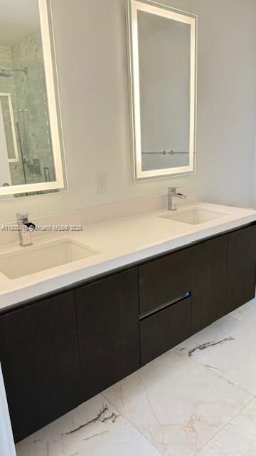 851 NE 1st Ave, Unit 3700, Miami, FL 33132 Photo