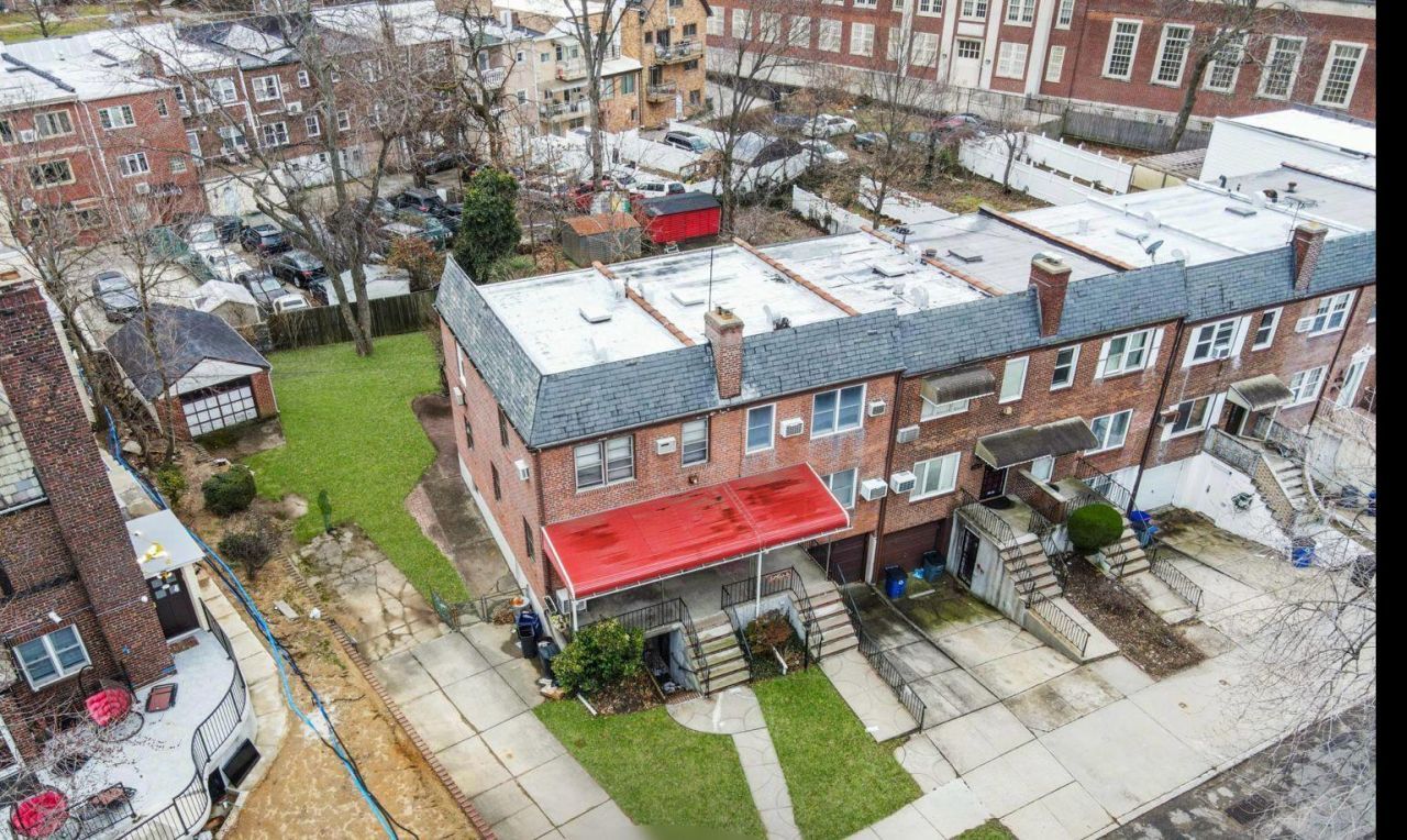 138-12 76th Avenue, Kew Gardens Hills, NY 11367 Main Photo