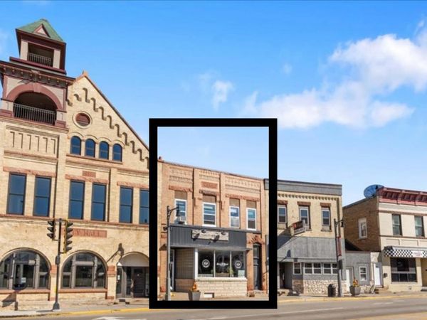 104 E Main Street, Sun Prairie, WI 53590