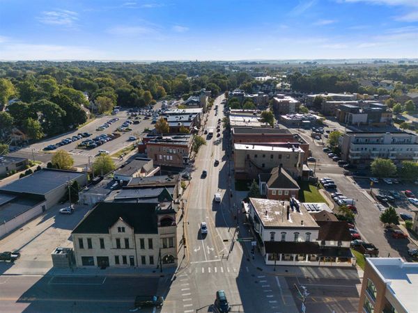 104 E Main Street, Sun Prairie, WI 53590