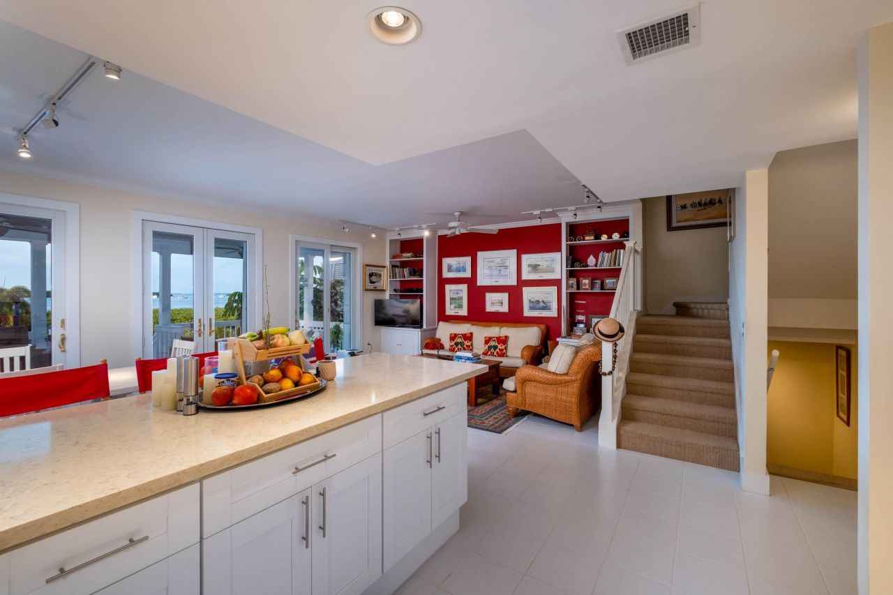 81250 Overseas Highway, Unit 2, Islamorada, FL 33036 Photo