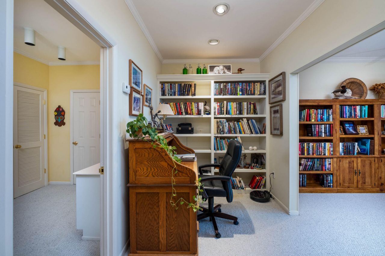 81250 Overseas Highway, Unit 2, Islamorada, FL 33036 Photo