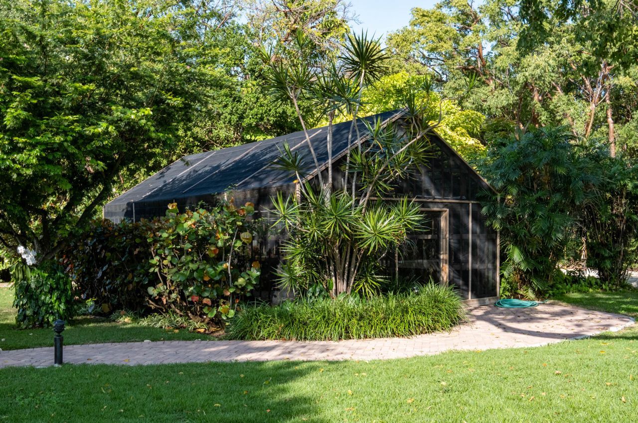 81250 Overseas Highway, Unit 2, Islamorada, FL 33036 Photo