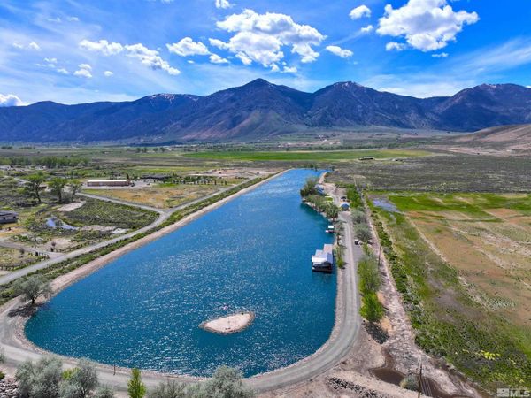 2980 N US Hwy 395, Minden, NV 89423