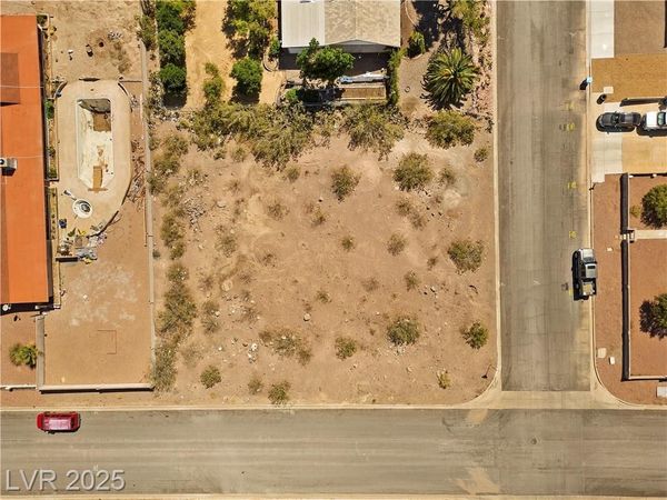 200 E. Kimberly Drive, Henderson, NV 89015