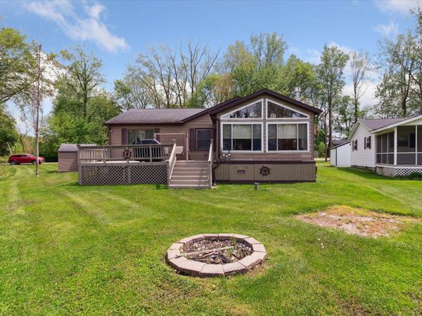 204 Crockett Drive, Quincy, MI 49082