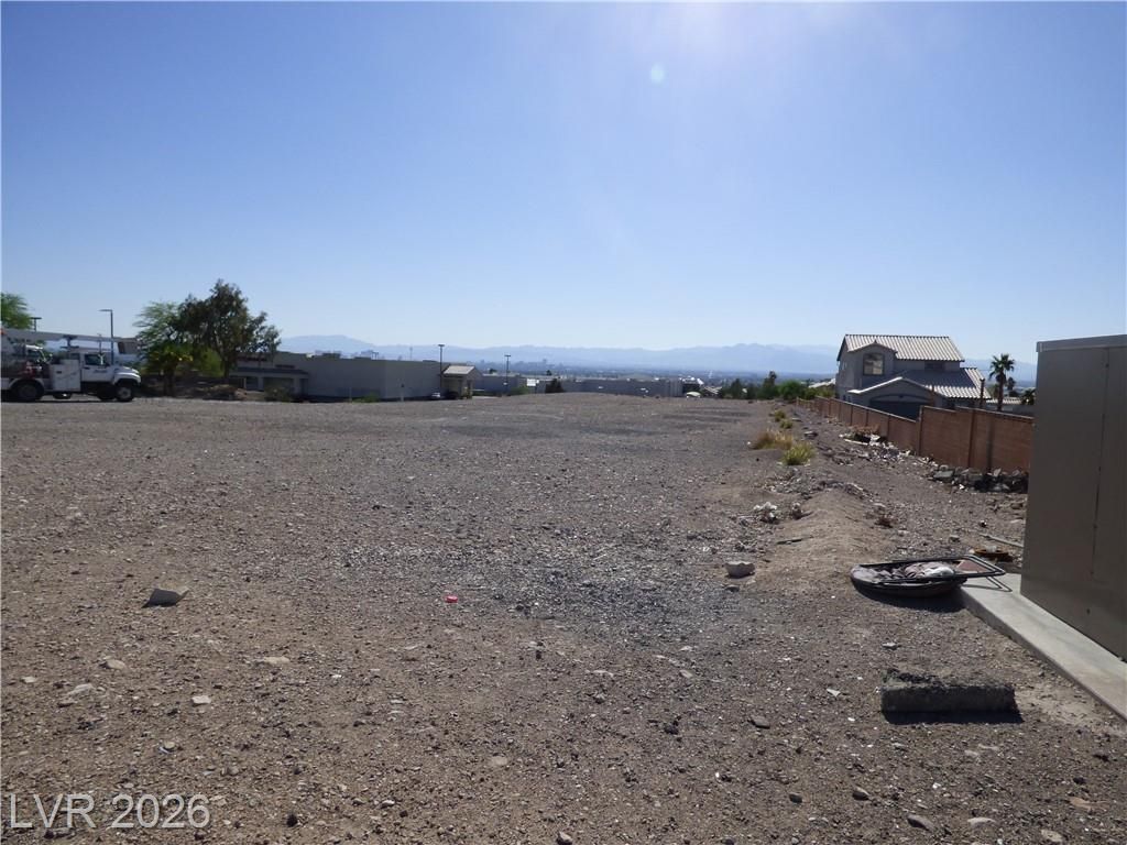 2085 N Hollywood Boulevard, Las Vegas, NV 89156