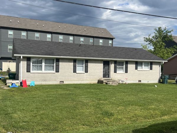 717 Kent Dr, Lebanon, TN 37087